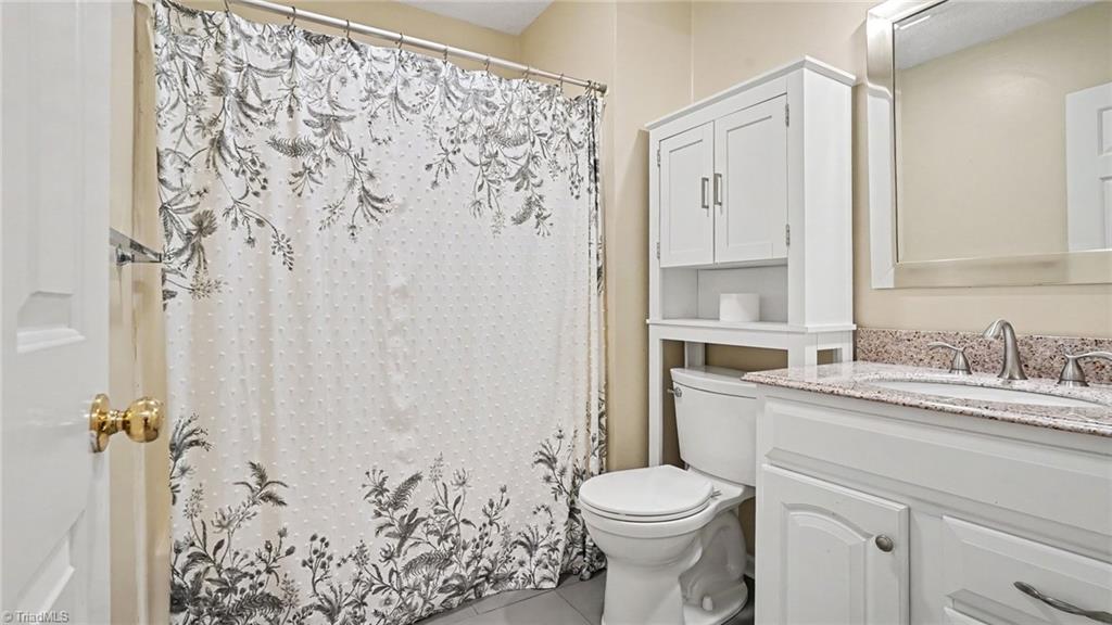 2800 Shadowbrook Lane Property Photo 24