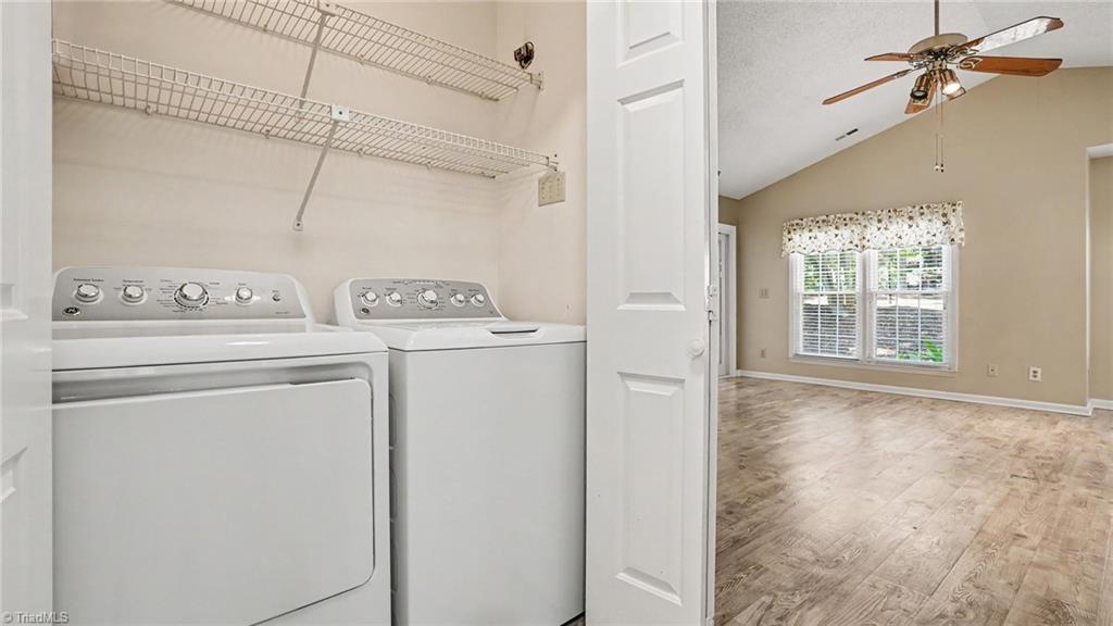 2800 Shadowbrook Lane Property Photo 25