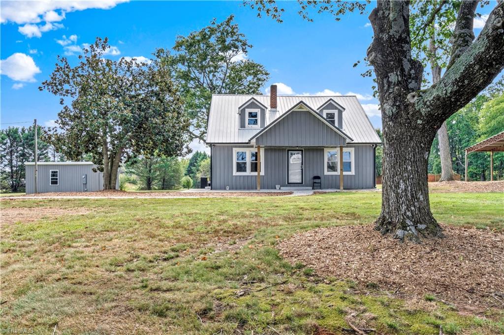 4752 W Old Us Highway 421 Property Photo 3
