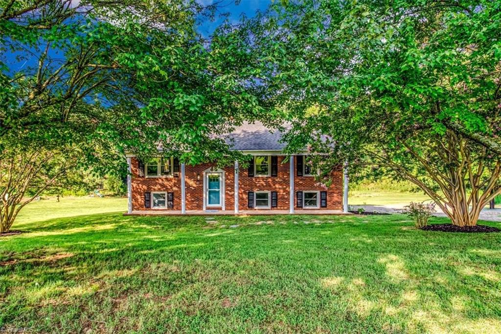 2910 Old Highway 60 Property Photo 9
