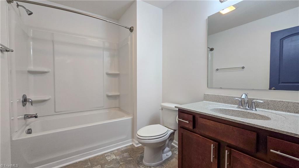 2381 Autumn Mist Drive Property Photo 13
