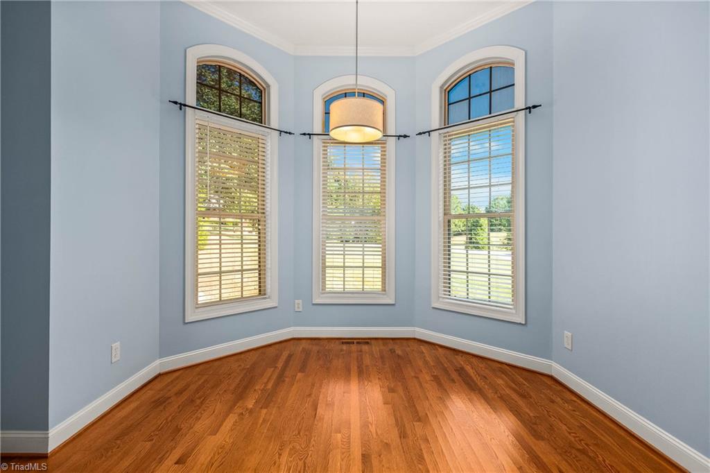 7479 Fox Chase Drive Property Photo 24