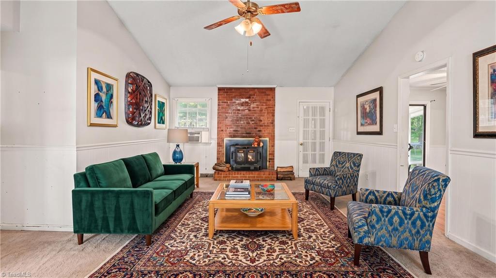 4314 Lormar Road Property Photo 3