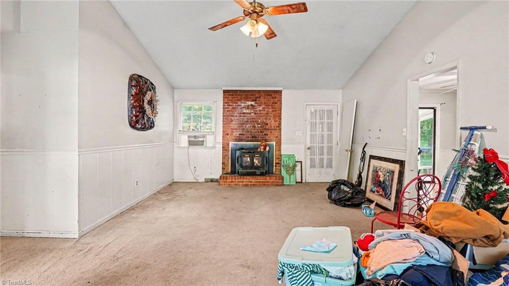 4314 Lormar Road Property Photo 4