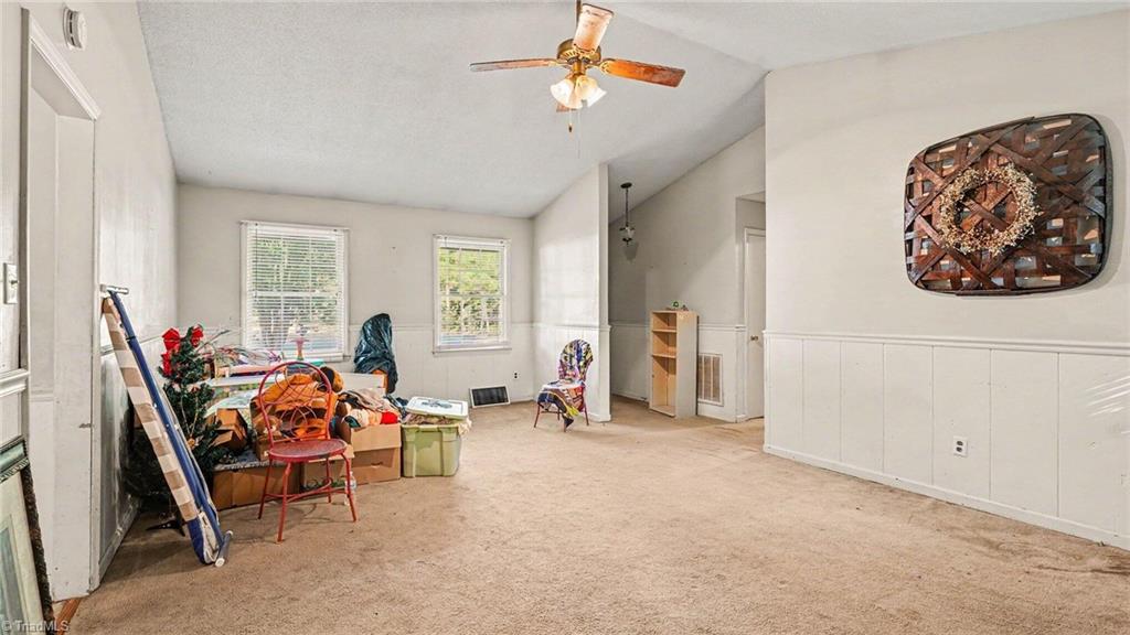 4314 Lormar Road Property Photo 6