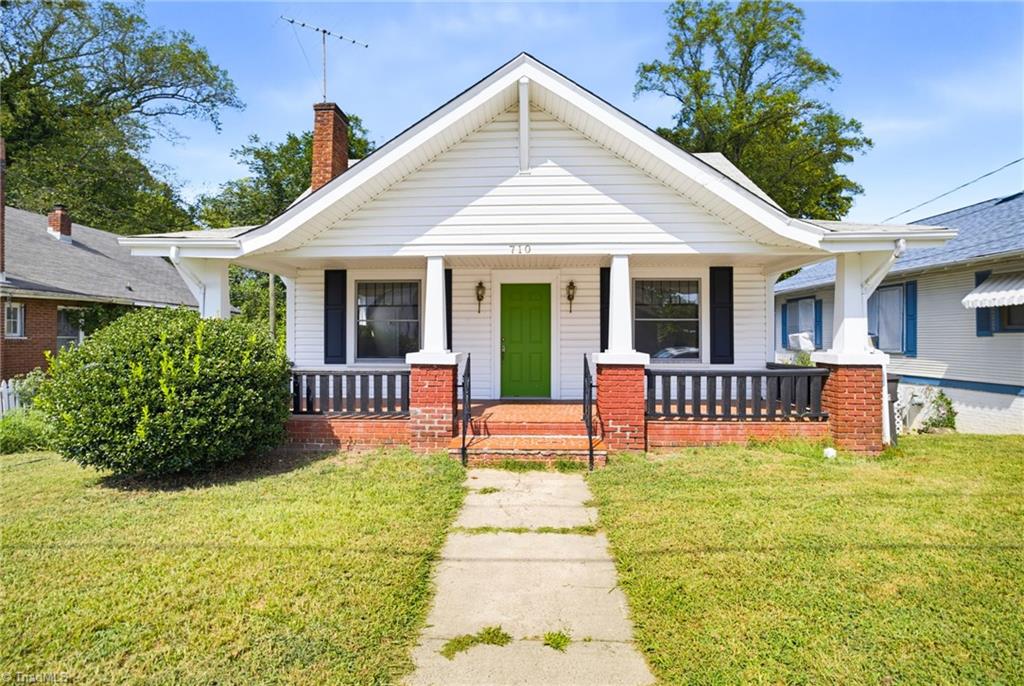 710 Wentworth Street Property Photo 1