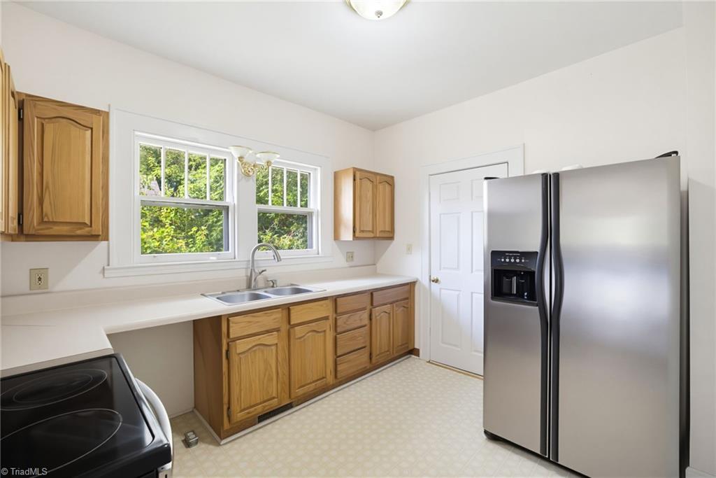 710 Wentworth Street Property Photo 16