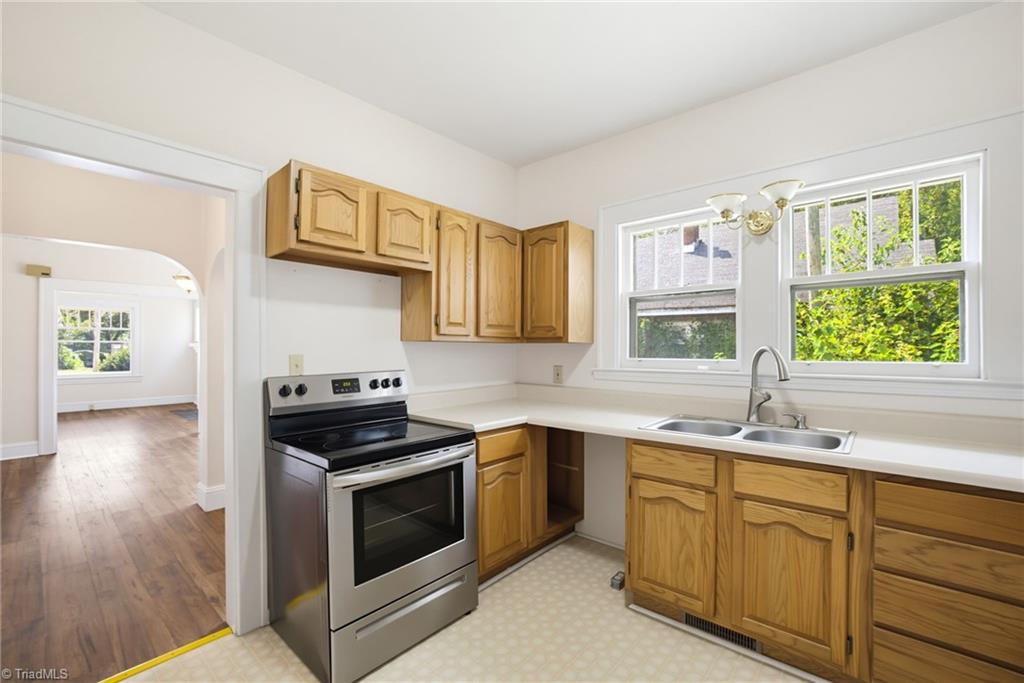 710 Wentworth Street Property Photo 18
