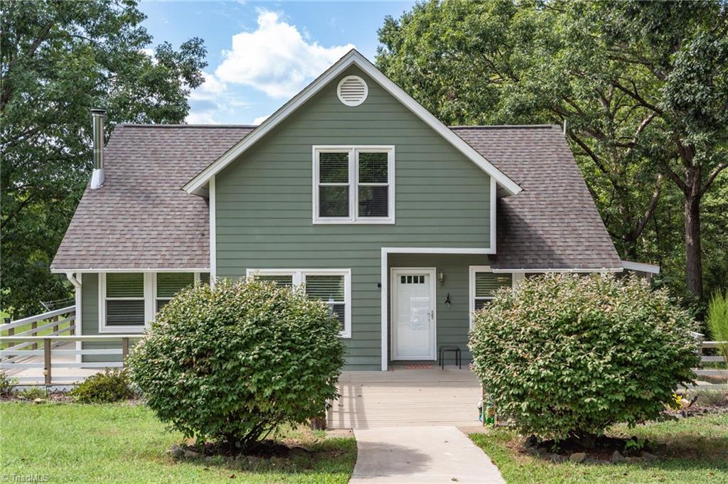 423 Deer Run Road Property Photo 1