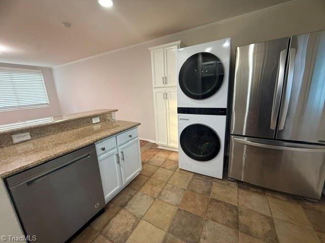 411 Overlook Street Property Photo 8
