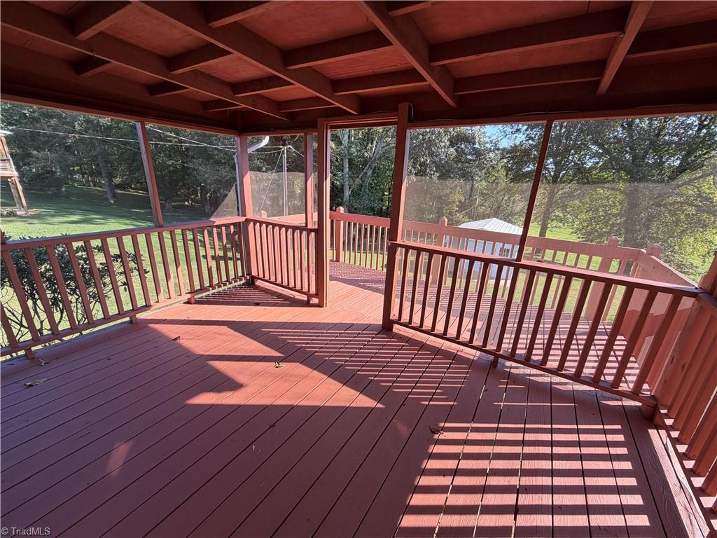 1516 W Fairfield Drive Property Photo 22