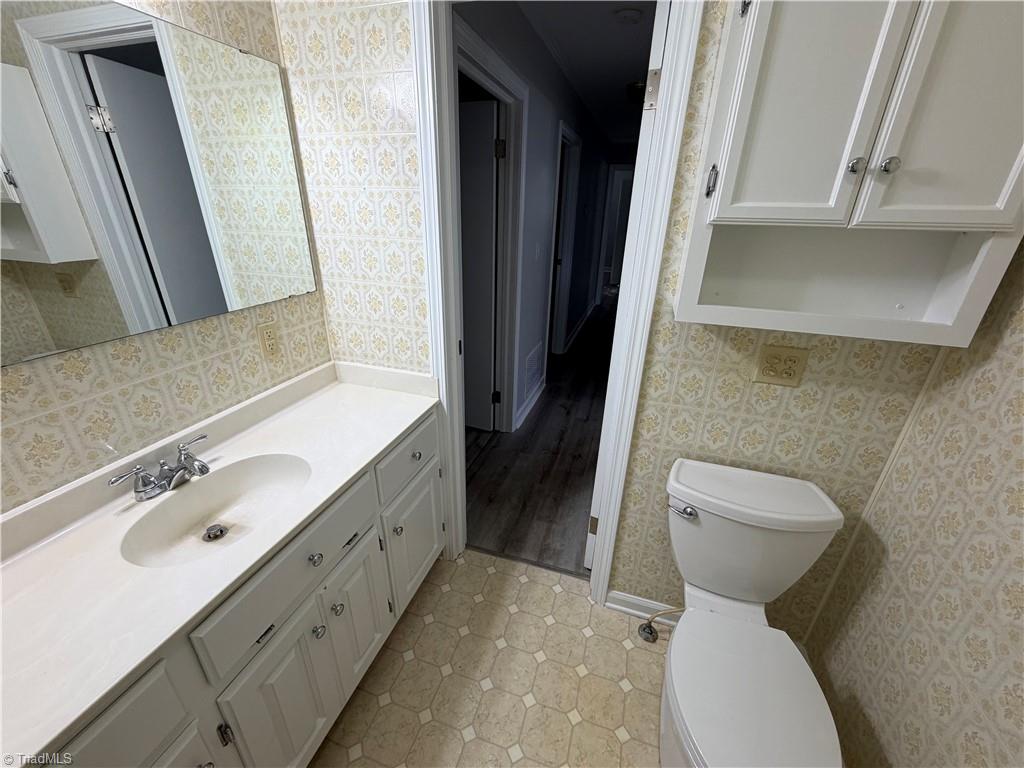 1516 W Fairfield Drive Property Photo 33