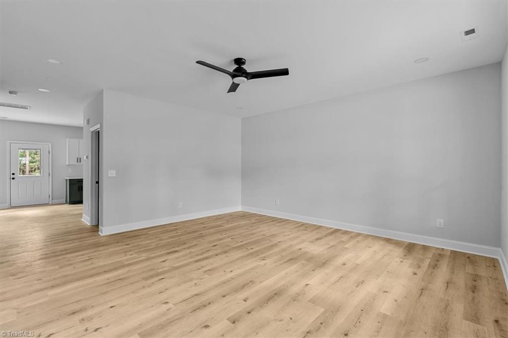 1534 Ethel Drive Property Photo 4