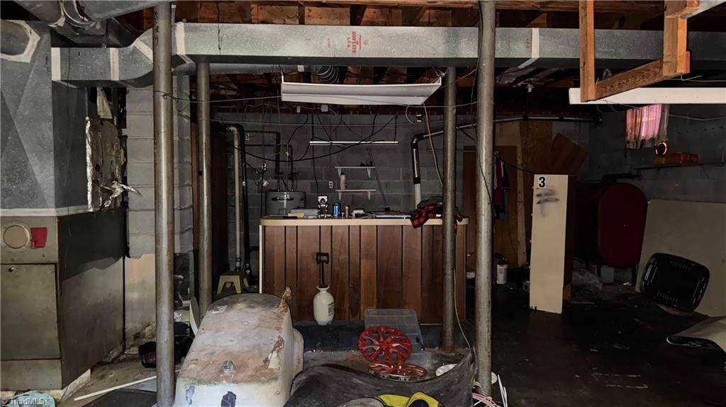 3357 Rosemont Avenue Property Photo 16