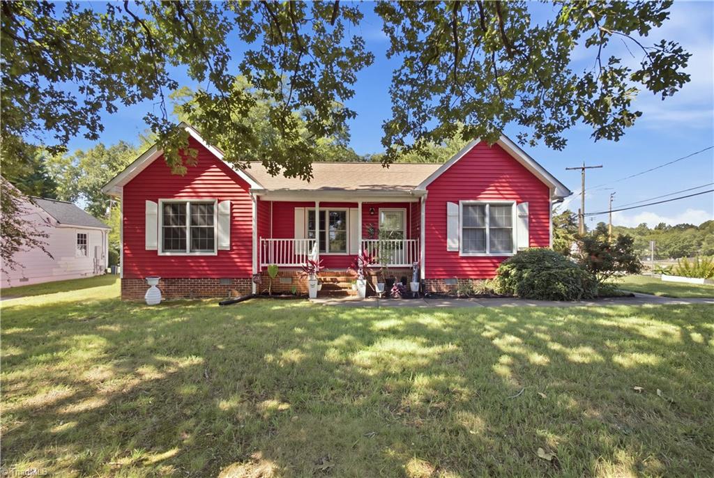 240 Silver Lake Drive Property Photo 1
