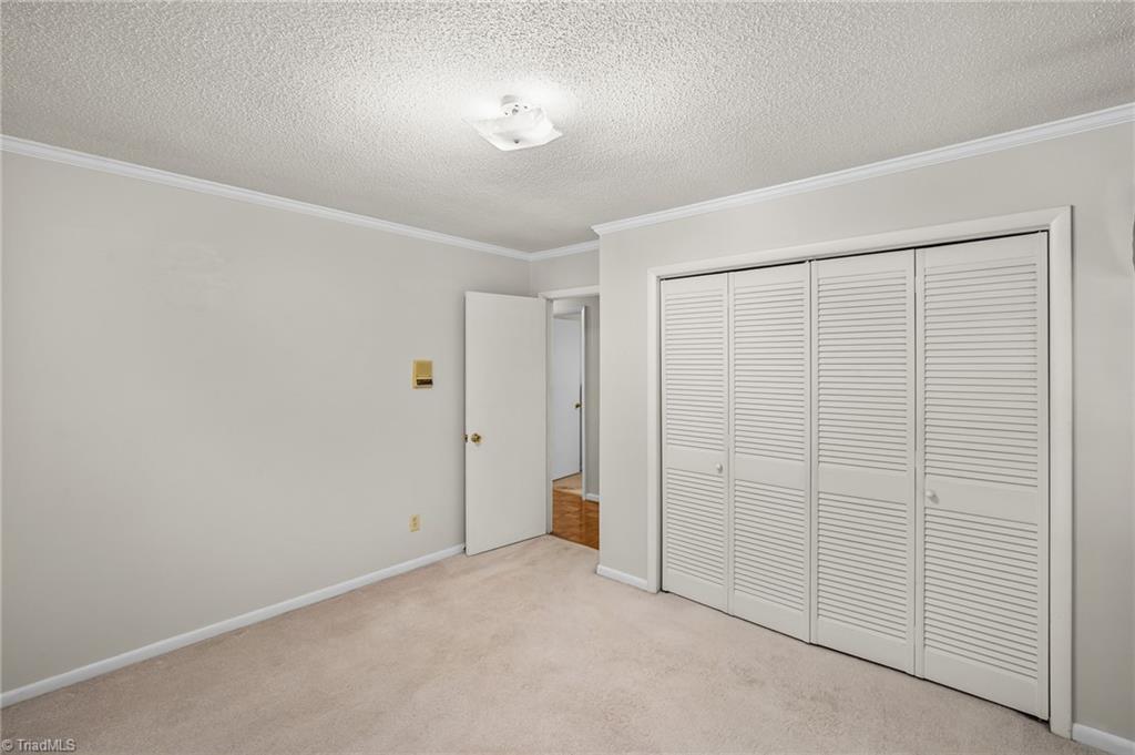 5 Windsor Circle Property Photo 16
