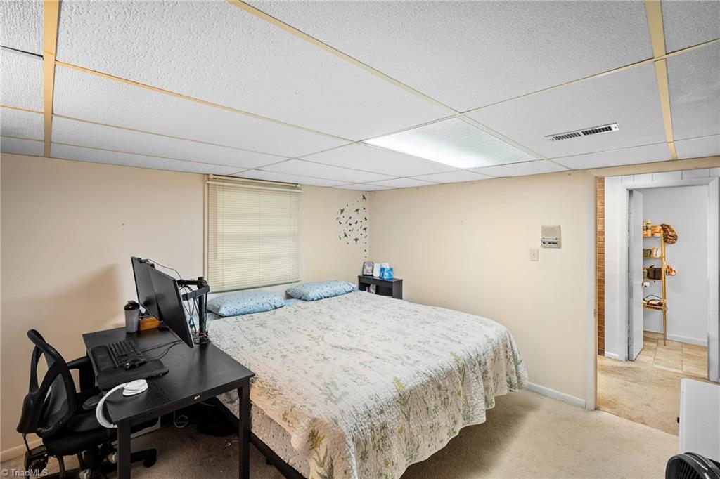 5 Windsor Circle Property Photo 25