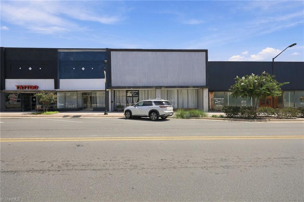 219 S Scales Street Property Photo 1