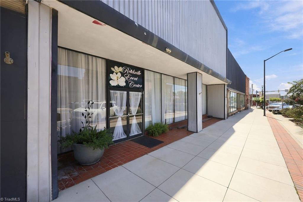 219 S Scales Street Property Photo 2