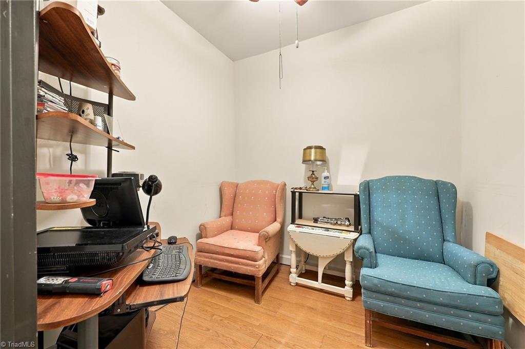 219 S Scales Street Property Photo 26