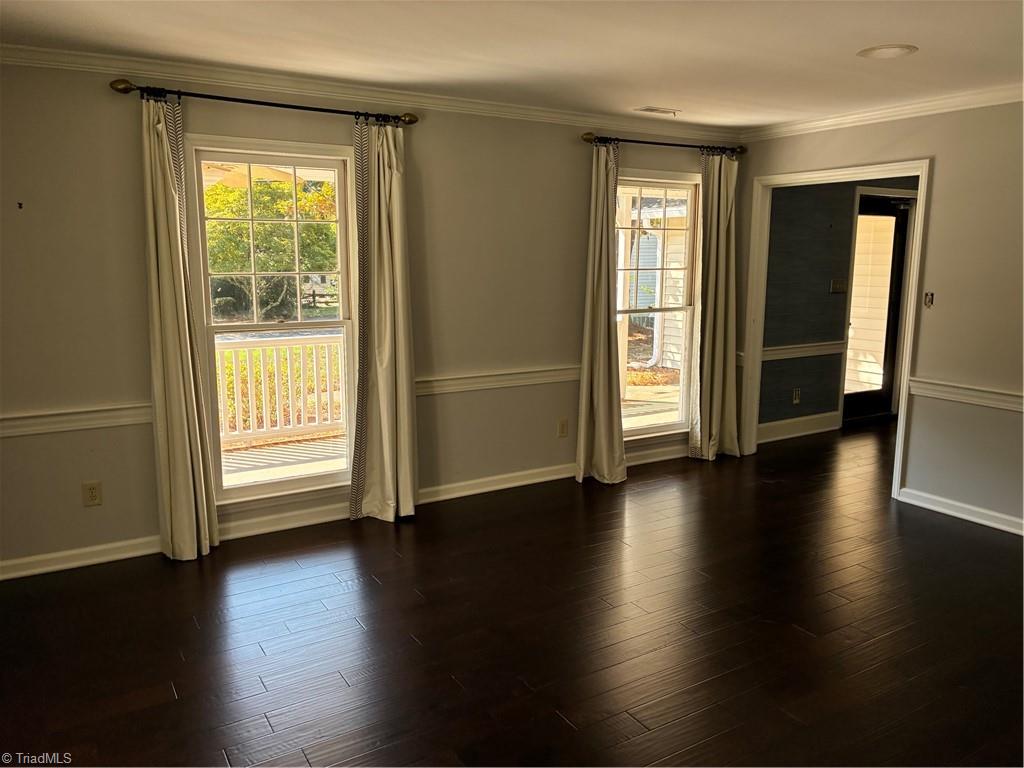 930 Foxhall Drive Property Photo 11