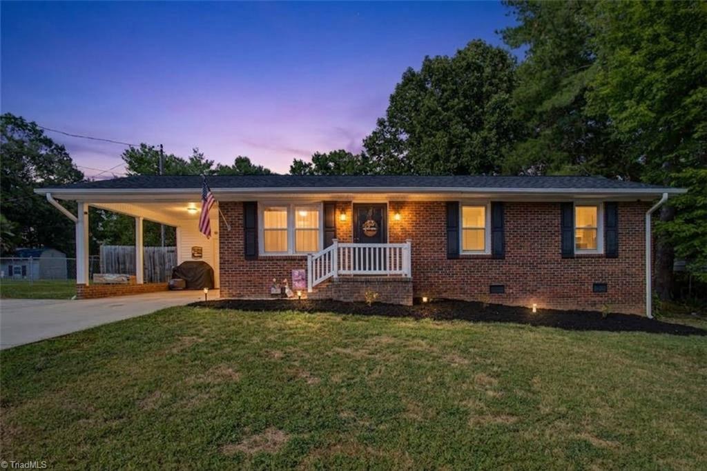 309 Bedford Drive Property Photo 1