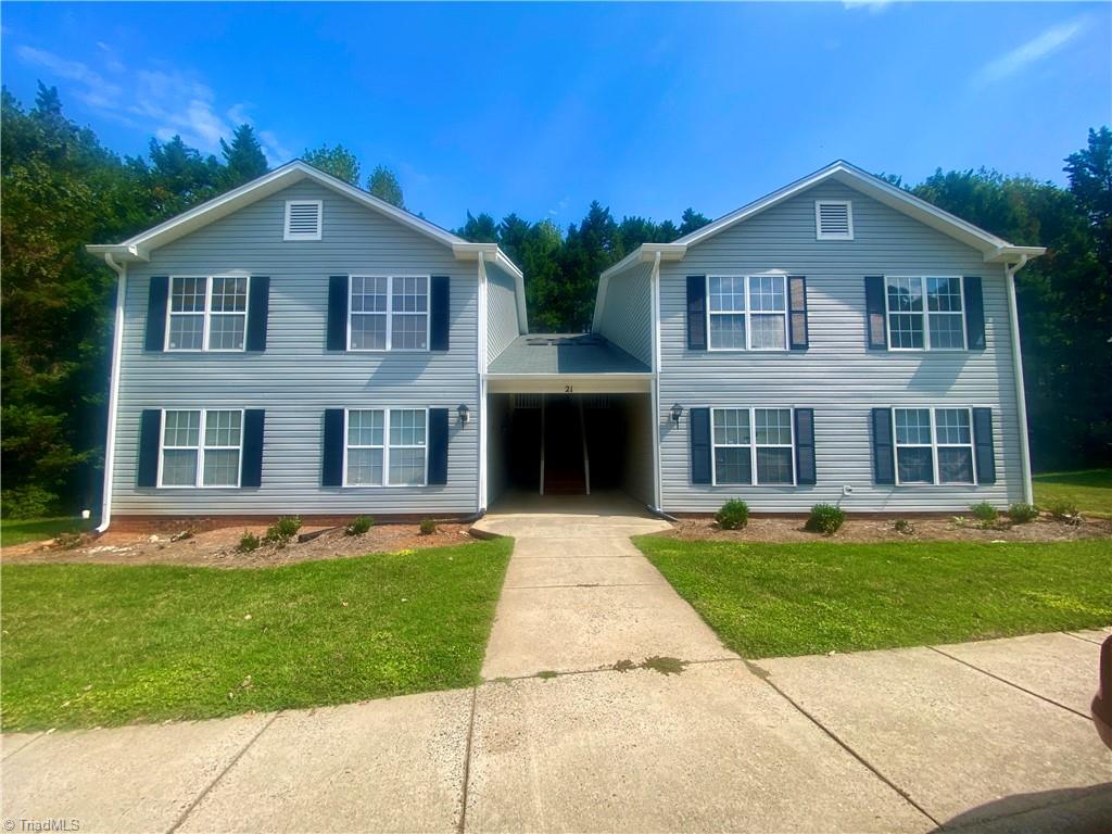 21 Meadowood Glen Way # D Property Photo 1