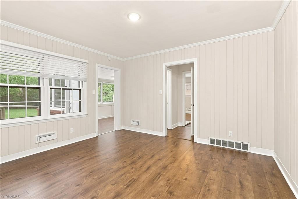 3816 Kirby Drive Property Photo 3