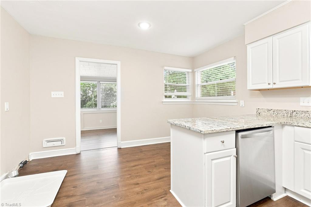 3816 Kirby Drive Property Photo 4