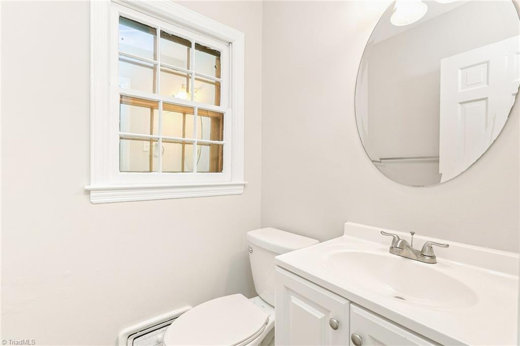 3816 Kirby Drive Property Photo 12