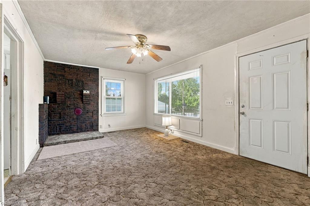 607 Walker Avenue Property Photo 6