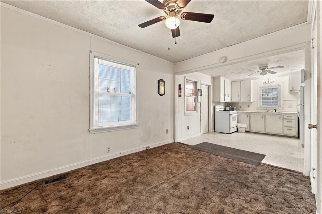 607 Walker Avenue Property Photo 17