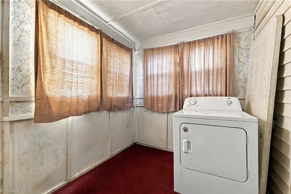 607 Walker Avenue Property Photo 24