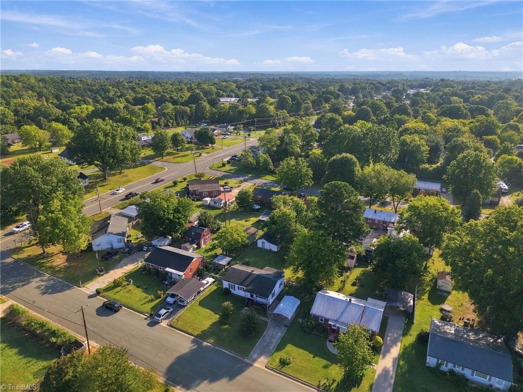 607 Walker Avenue Property Photo 36
