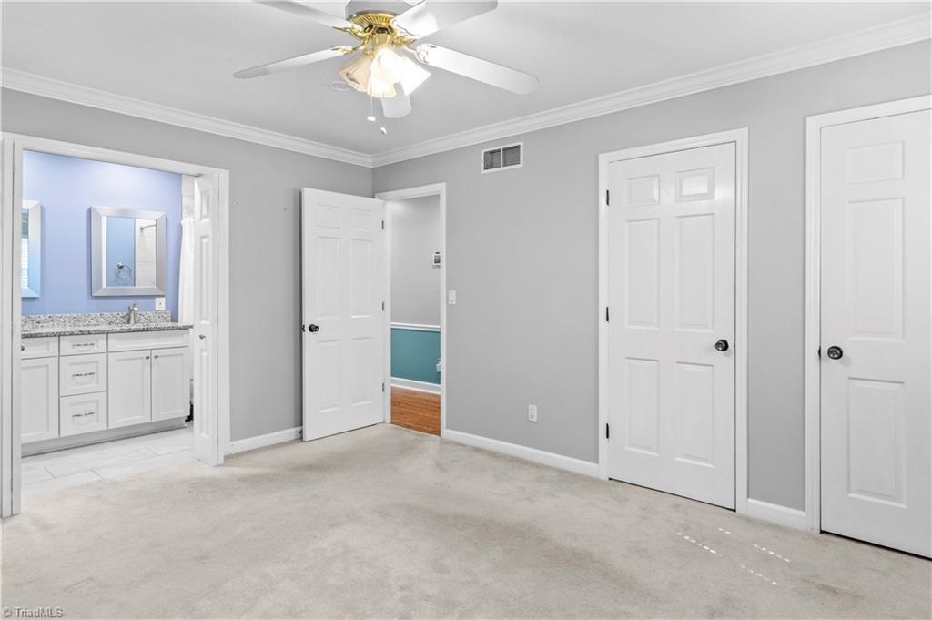 170 Queens Court Property Photo 20