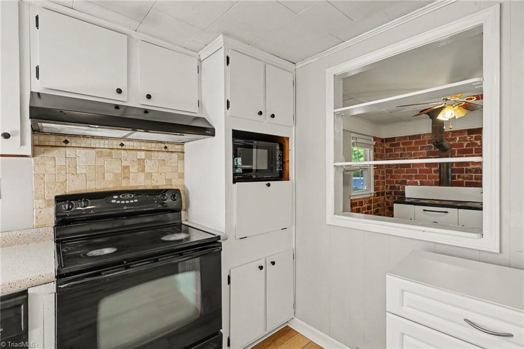 4806 Begonia Road Property Photo 4