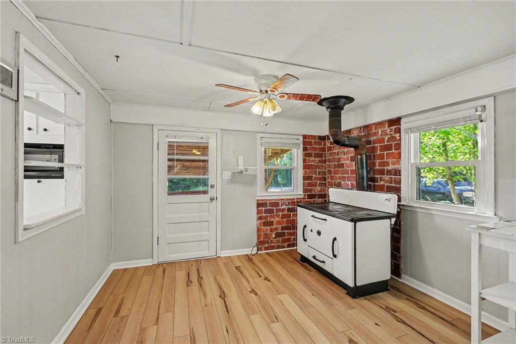 4806 Begonia Road Property Photo 11