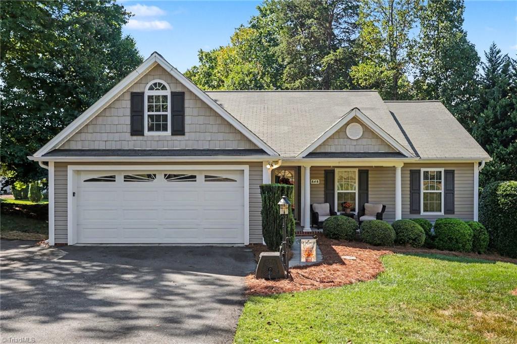 848 Ridge View Terrace