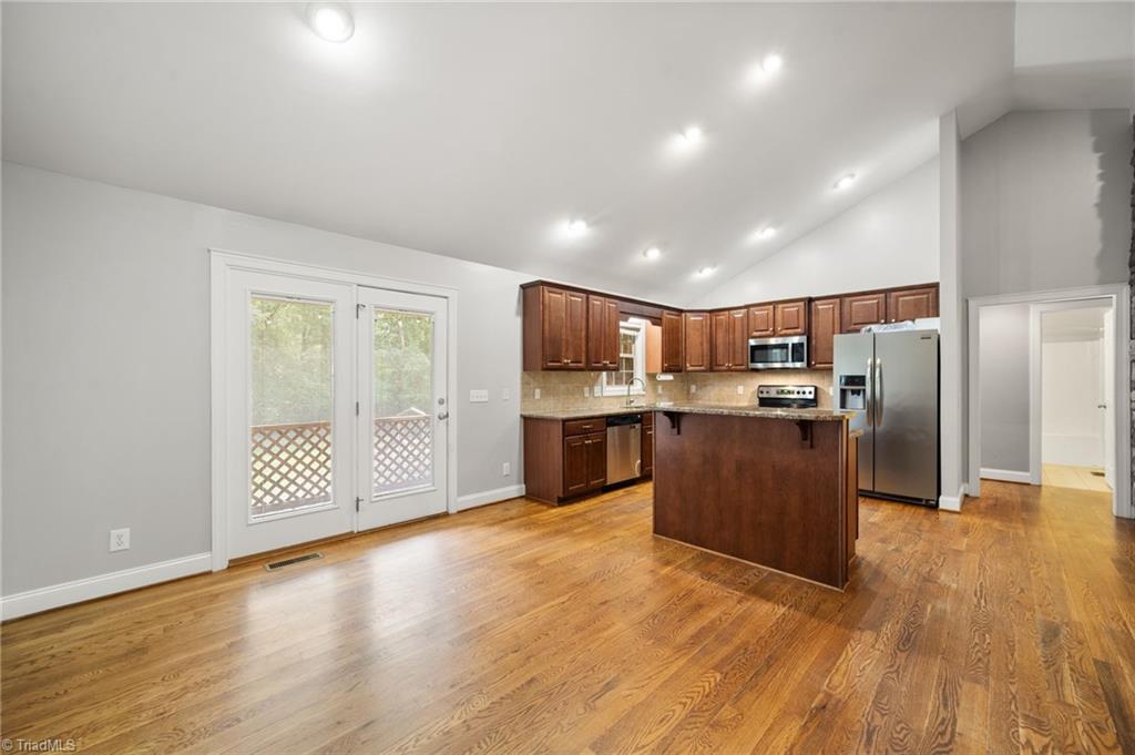 8615 Self Road Property Photo 10