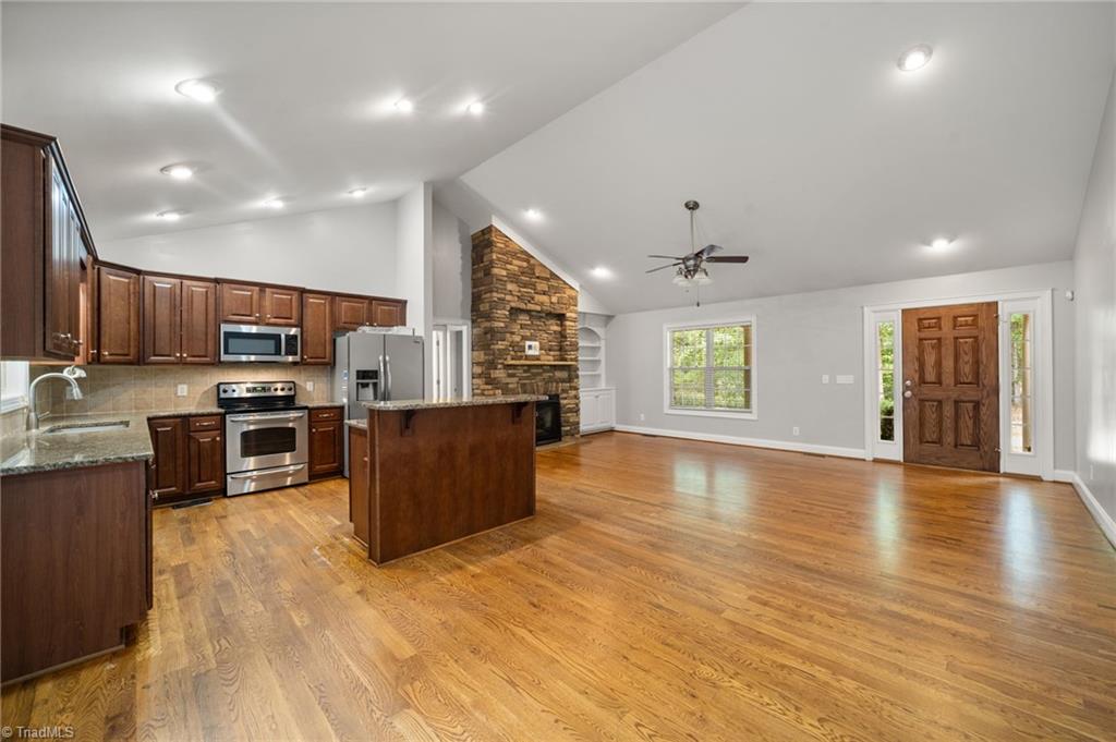 8615 Self Road Property Photo 11