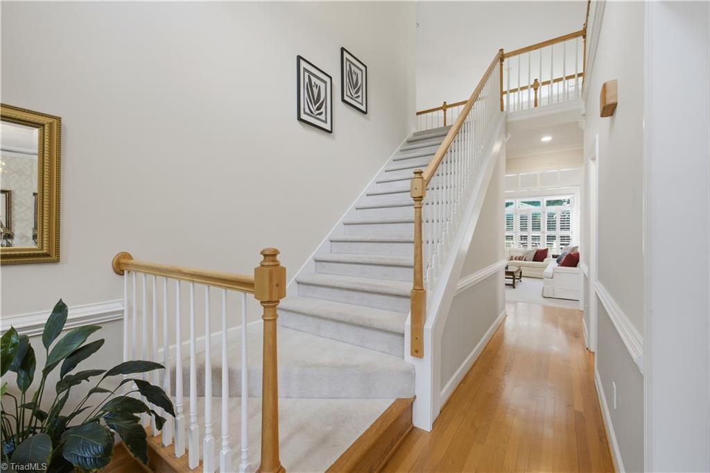 246 Broadmoor Drive Property Photo 14