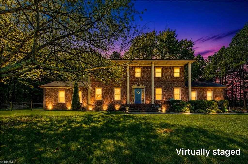 5917 Hickory Grove Road Property Photo 3