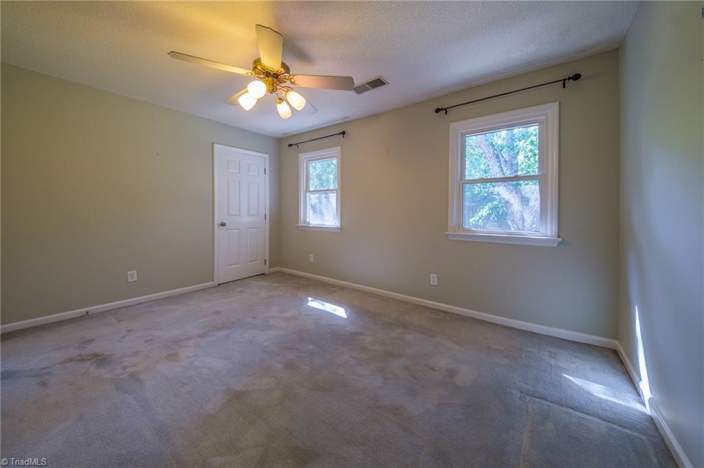5917 Hickory Grove Road Property Photo 22