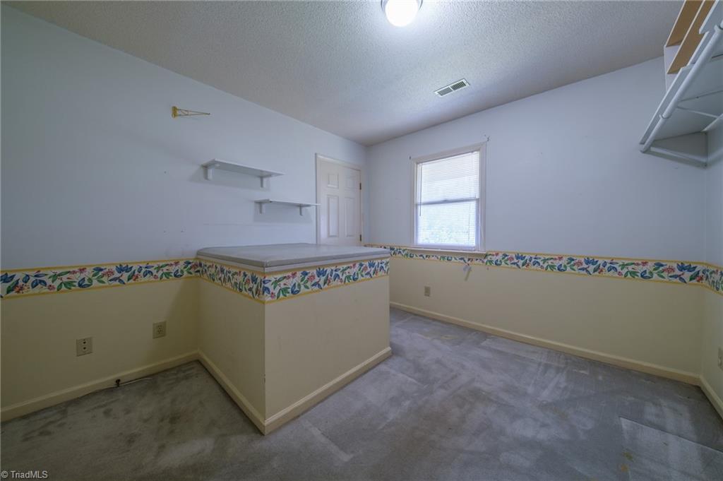 5917 Hickory Grove Road Property Photo 25
