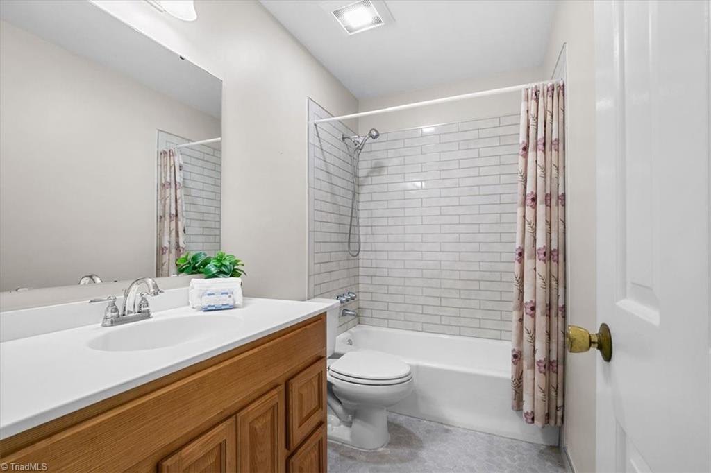 4614 Lawndale Drive # A Property Photo 22