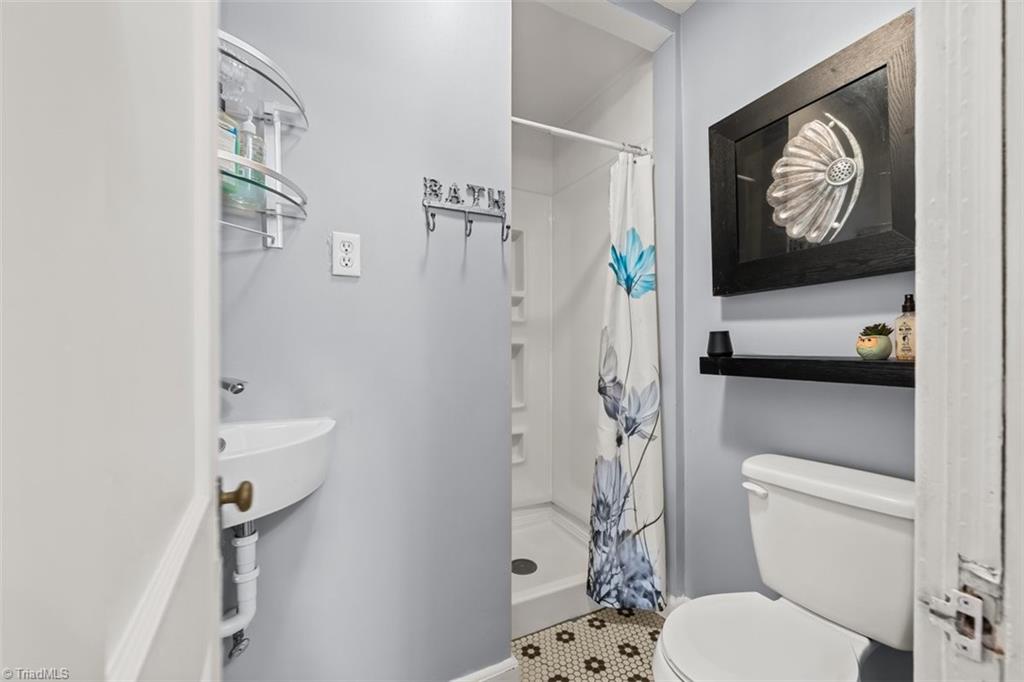 5874 Tom Hill Road Property Photo 29