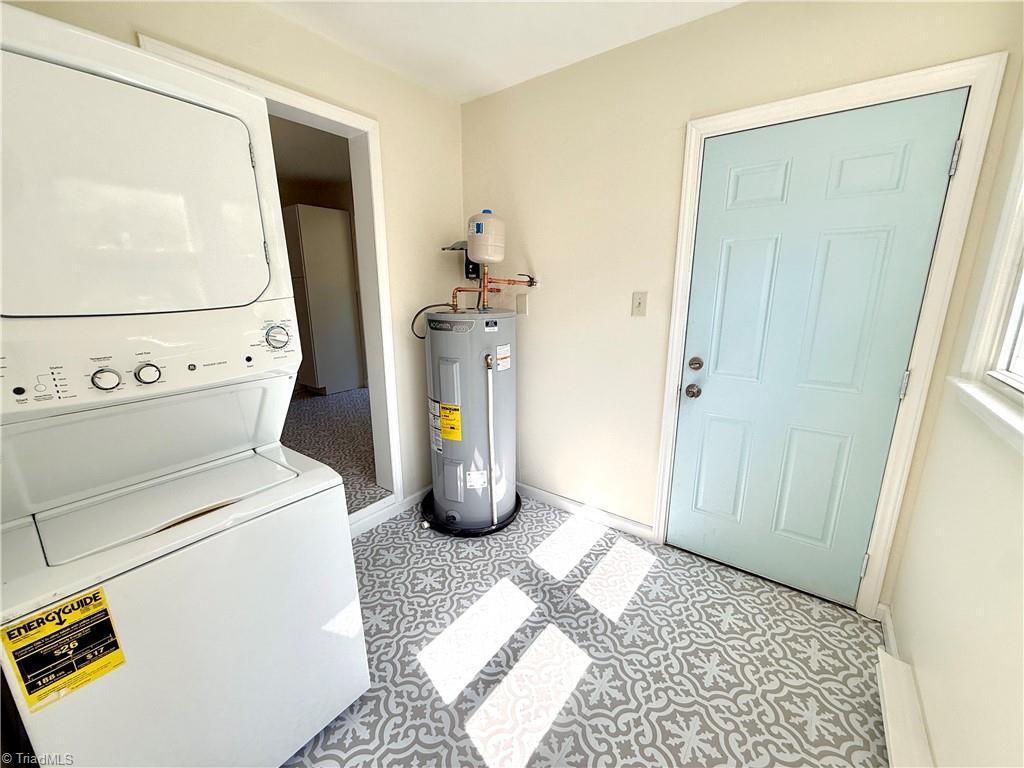 2735 Stratford Drive Property Photo 21