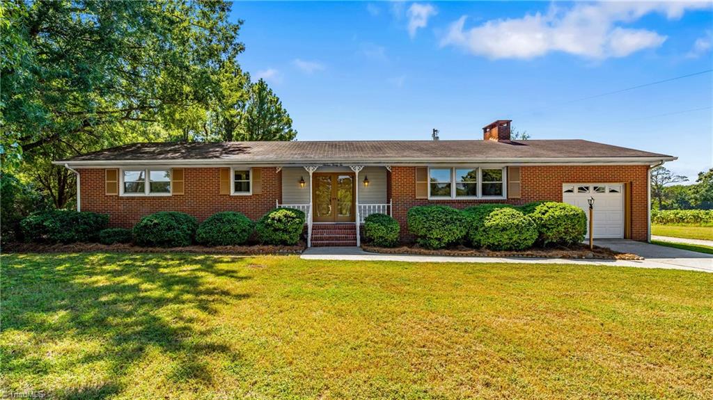 1632 Mount Hope Church Road Property Photo 1