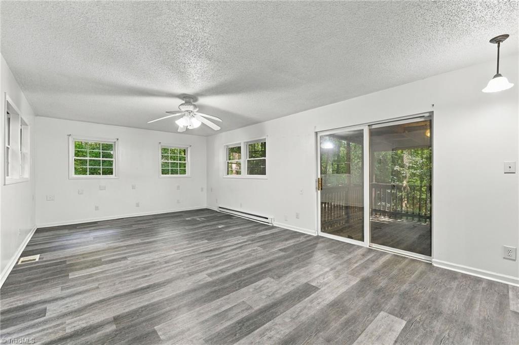 3122 Creekridge Drive Property Photo 19