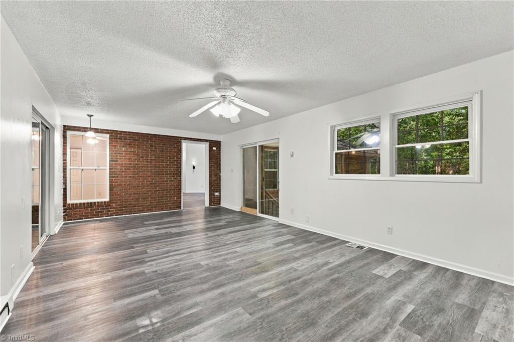 3122 Creekridge Drive Property Photo 20